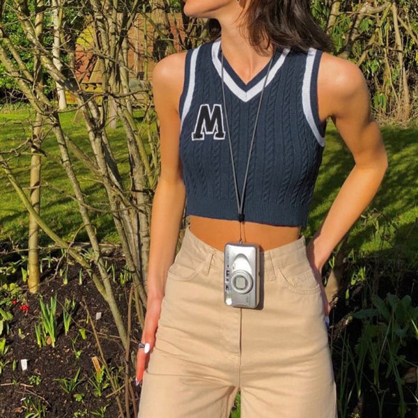 "MERA" CROPPED SWEATER VEST